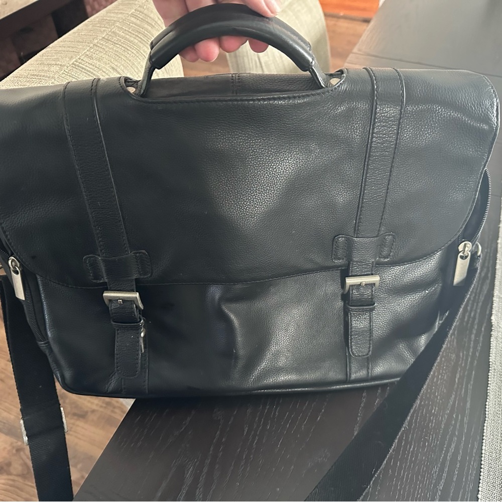 Pelle Studio Black leather laptop/briefcase beautiful condition - Picture 3 of 9